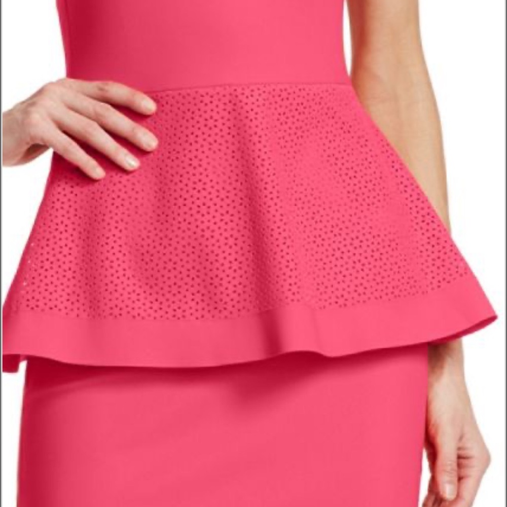 Stunning NWT Chiara Boni Peplum Dress Dominik Laser Cut dress! - Picture 6 of 16